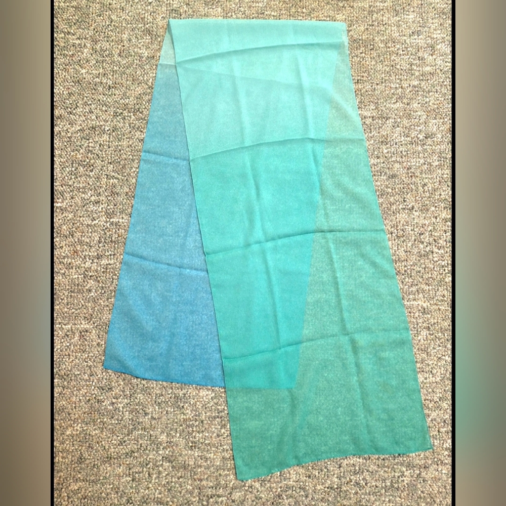 Bloomingdale's Blue/Green Gradient Ombre Oblong Scarf